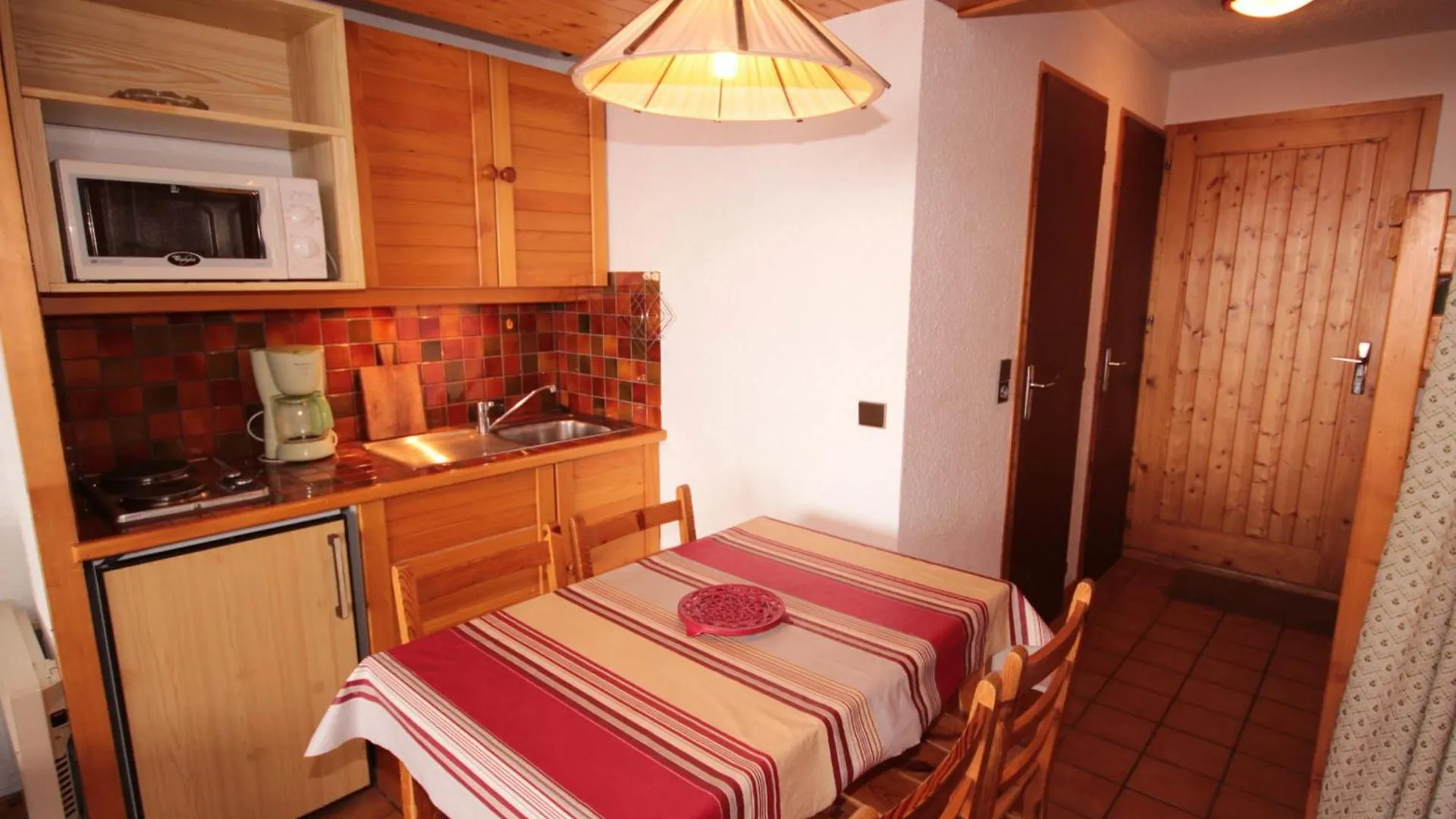 Les Saisies - Studio Cabine Ensoleille Pour 4 Pers., Animaux Acceptes - Fr-1-293-164 Francia